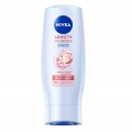 Nivea Length Wonder odywka wzmacniajca z Niacynamidem i masem Shea 200ml