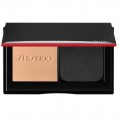 Shiseido Synchro Skin Self-Refreshing Custom Finish Powder Foundation podkład w kompakcie Quartz/240 9g  Shiseido Synchro Skin Self-Refreshing Custom Finish Powder Foundation podkład w kompakcie Quartz/240 9g