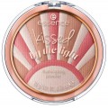 Essence Kissed by the Light Powder Highlighter rozwietlacz 01 10g