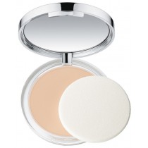 Clinique Almost Powder Makeup SPF15 Podkad w pudrze z ochron przeciwsoneczn 01 Fair 10g