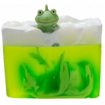 Bomb Cosmetics It`s Not Easy Being Green Soap Slice mydo glicerynowe 100g