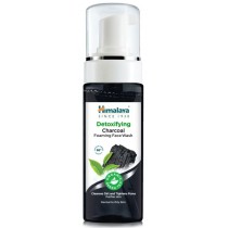 Himalaya Detoxifying Charcoal Foaming Face Wash pianka do mycia twarzy z aktywnym węglem 150ml