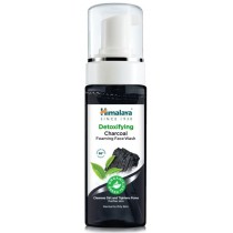 Himalaya Detoxifying Charcoal Foaming Face Wash pianka do mycia twarzy z aktywnym wglem 150ml