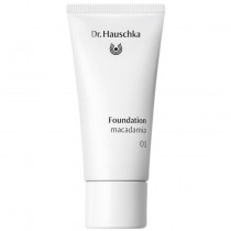 Dr. Hauschka Foundation podkad do twarzy 01 30ml