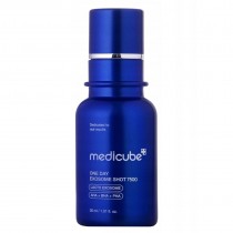 Medicube One Day Exosome Shot 7500 rewitalizujce serum z mikroigami 30ml