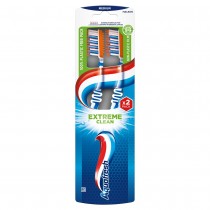 Aquafresh Extreme Clean szczoteczka do z�b�w Medium 2szt